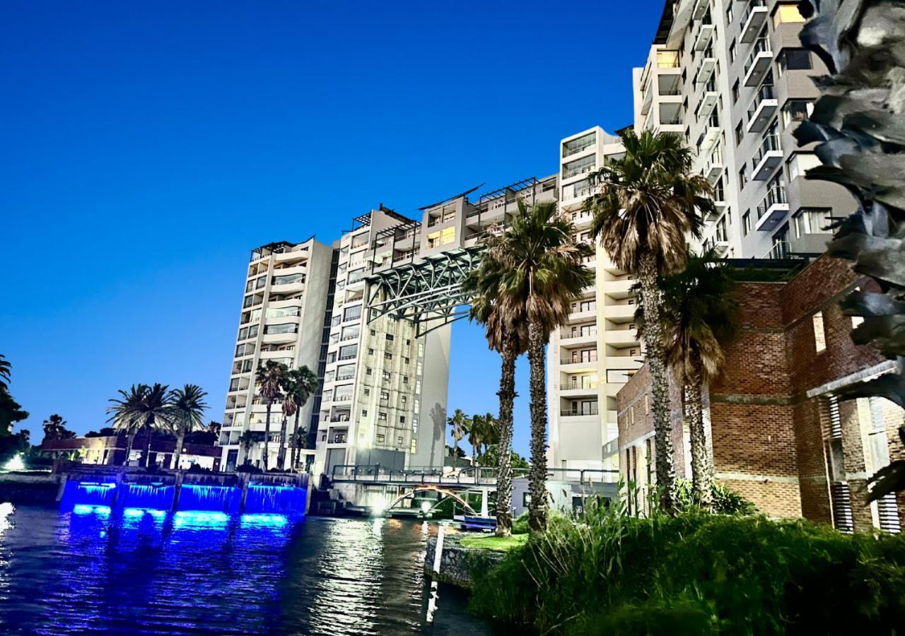 Knightsbridge Luxury Escape * Cape Town